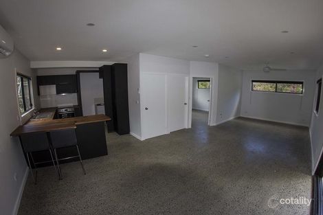 Property photo of 14 Nalkari Avenue Wyoming NSW 2250