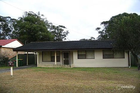 15 Golden Ave, Point Clare, NSW 2250