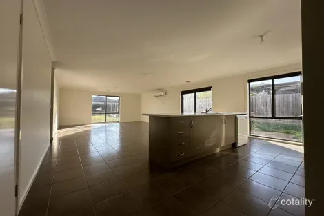 Property photo of 10 Ryder Close Maddingley VIC 3340