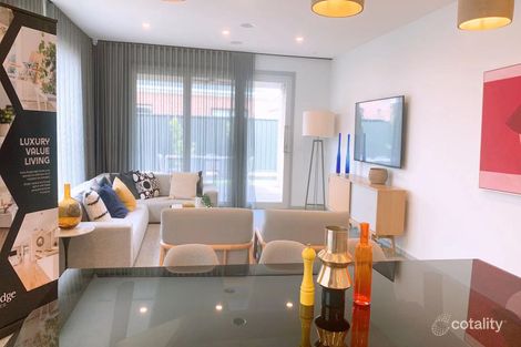 Property photo of 19 Patrobas Loop Cranbourne East VIC 3977