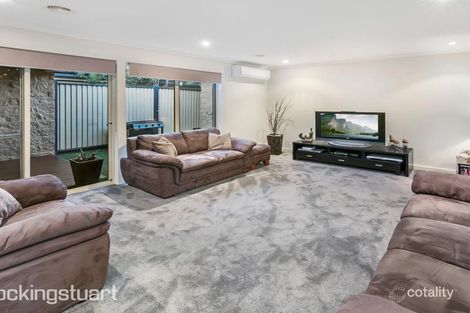 Property photo of 2/170 Ninth Avenue South Rosebud VIC 3939