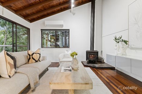Property photo of 10 Hutton Arana Hills QLD 4054