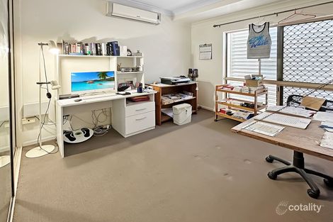 Property photo of 77 Banfield Drive Mount Louisa QLD 4814