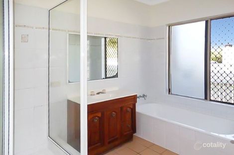 Property photo of 77 Banfield Drive Mount Louisa QLD 4814