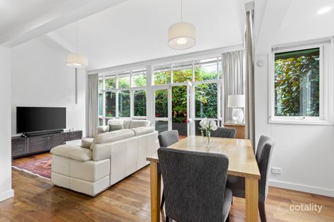 Property photo of 18 Simpson Place Hawthorn VIC 3122