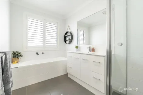 Property photo of 50 The Drive Yamba NSW 2464