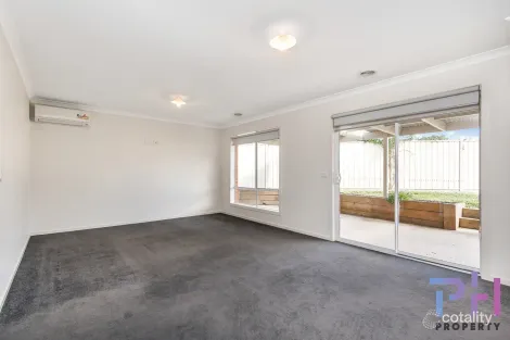 Property photo of 85 Norelle Crescent Golden Square VIC 3555