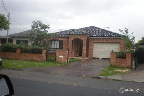 11 Como Rd, Greenacre, NSW 2190