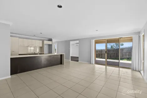 Property photo of 2 Mountain View Drive Oakey QLD 4401