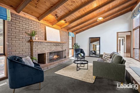 Property photo of 52 Aldridge Drive Sunbury VIC 3429