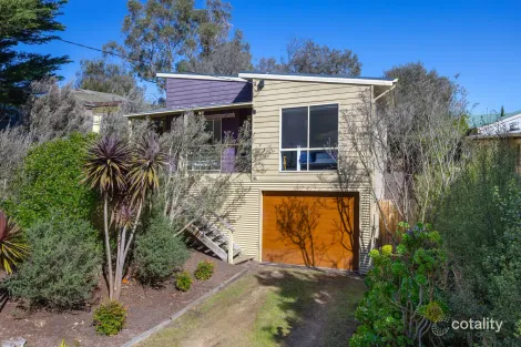 Property photo of 24 Wollert Street Rye VIC 3941