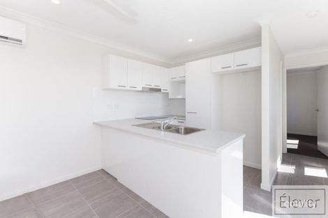 Property photo of 2/35 Kevin Mulroney Drive Flinders View QLD 4305