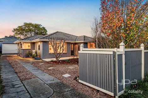 Property photo of 16 Bramcote Drive Westmeadows VIC 3049