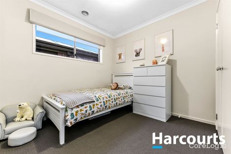 Property photo of 72 Prendergast Avenue Cranbourne East VIC 3977