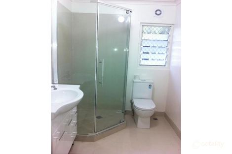 Property photo of 4/34 Bramston Terrace Herston QLD 4006