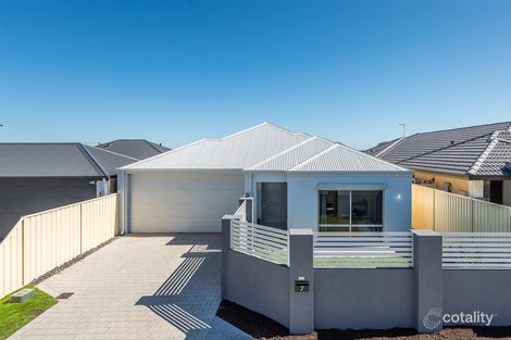 Property photo of 7 Peppertree Way Madeley WA 6065