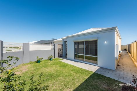 Property photo of 7 Peppertree Way Madeley WA 6065