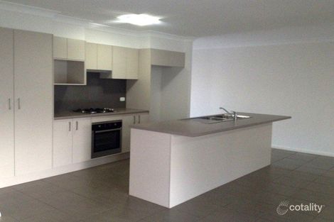 Property photo of 32 Darcys Circuit Gillieston Heights NSW 2321