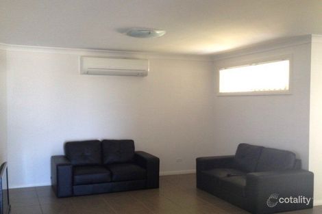 Property photo of 32 Darcys Circuit Gillieston Heights NSW 2321