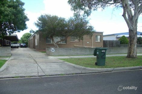 2/1 Leslie St, St Albans, VIC 3021