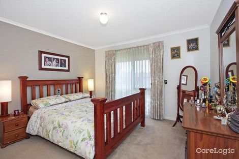 Property photo of 17 Veronica Crescent Mill Park VIC 3082