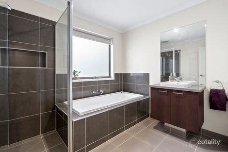 Property photo of 69 Village Green Drive Leopold VIC 3224