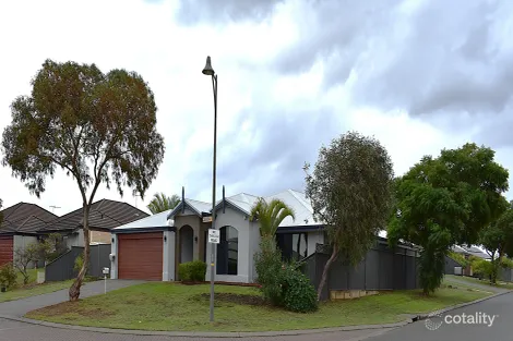 Property photo of 2 Echidna Court Baldivis WA 6171