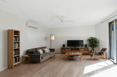 Property photo of 10 Owen Avenue Gracemere QLD 4702