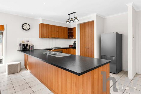 Property photo of 10 College Court Newtown VIC 3220