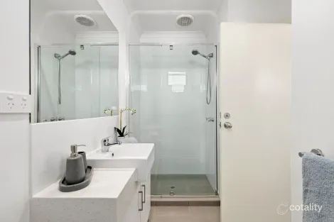 Property photo of 2/1 Danin Street Pascoe Vale VIC 3044