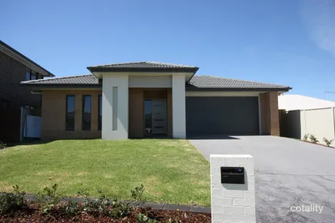 16 Reed St, Oran Park, NSW 2570