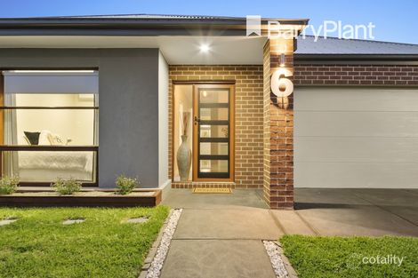 Property photo of 6 Dusseldorp Avenue Pakenham VIC 3810