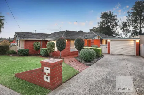 5 Castleton Ct, Gladstone Park, VIC 3043