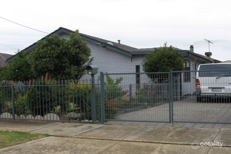 4 Trevose Ct, Albanvale, VIC 3021