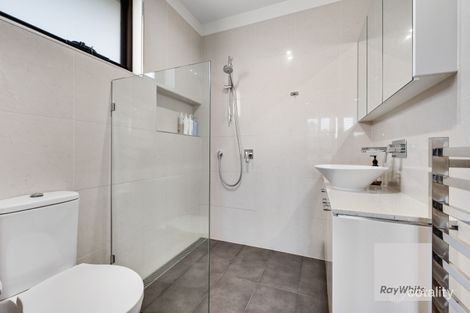 Property photo of 8 Burnley Court Greenvale VIC 3059