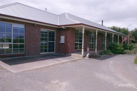 99 Barlings Rd, Crossley, VIC 3283