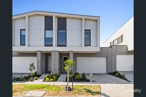 10 Madron Way, Werribee, VIC 3030