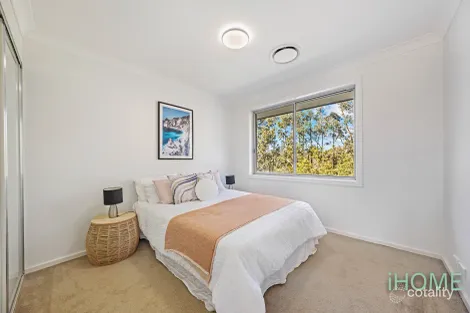 Property photo of 37 Lookout Circuit Stanhope Gardens NSW 2768