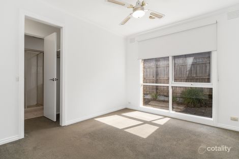Property photo of 12 Warrawee Circuit Frankston VIC 3199