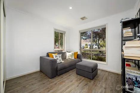 Property photo of 14 Lampard Circuit Bruce ACT 2617