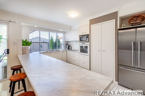 Property photo of 4 Reeders Street Sandstone Point QLD 4511