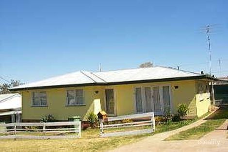 17 Sourris St, Mount Lofty, QLD 4350