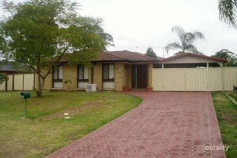 40 Karrabul Rd, St Helens Park, NSW 2560