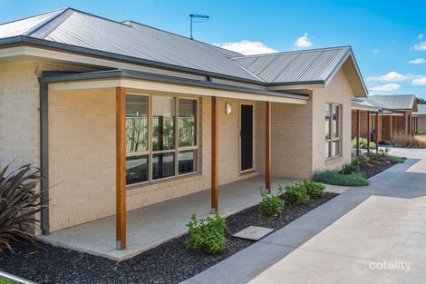 16/1 Roger St, Romsey, VIC 3434