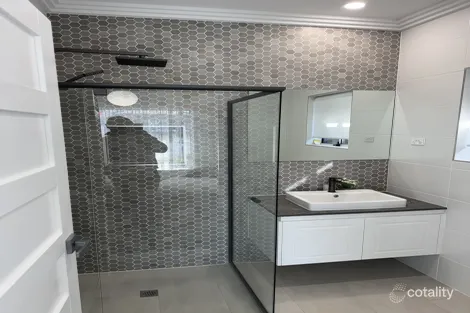 Property photo of 19 Virgara Way Angle Vale SA 5117