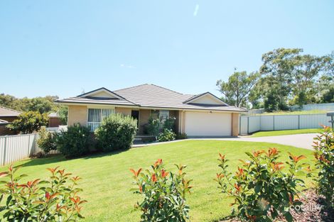 Property photo of 6 Henry Place Young NSW 2594