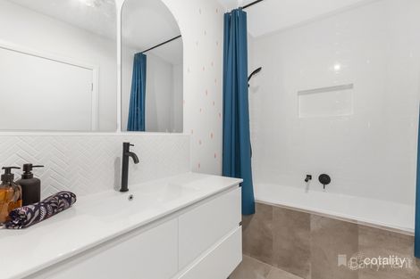 Property photo of 57 Samson Brook Drive Wallan VIC 3756