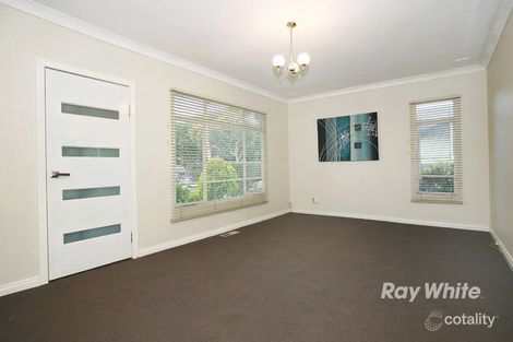 Property photo of 30 Chifley Crescent Dandenong North VIC 3175