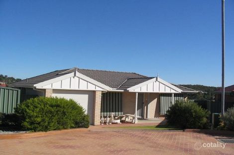 Property photo of 7 Conica Close Warabrook NSW 2304