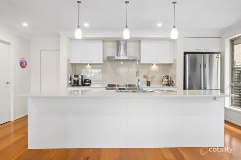 Property photo of 8 Coolum Parkway Shell Cove NSW 2529